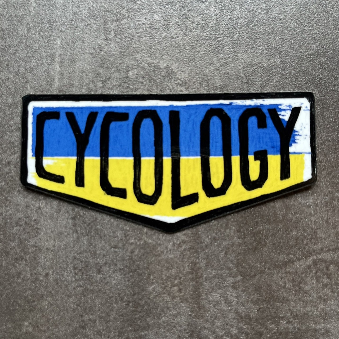 ウクライナ支援 CYCOLOGYロゴステッカー 5角