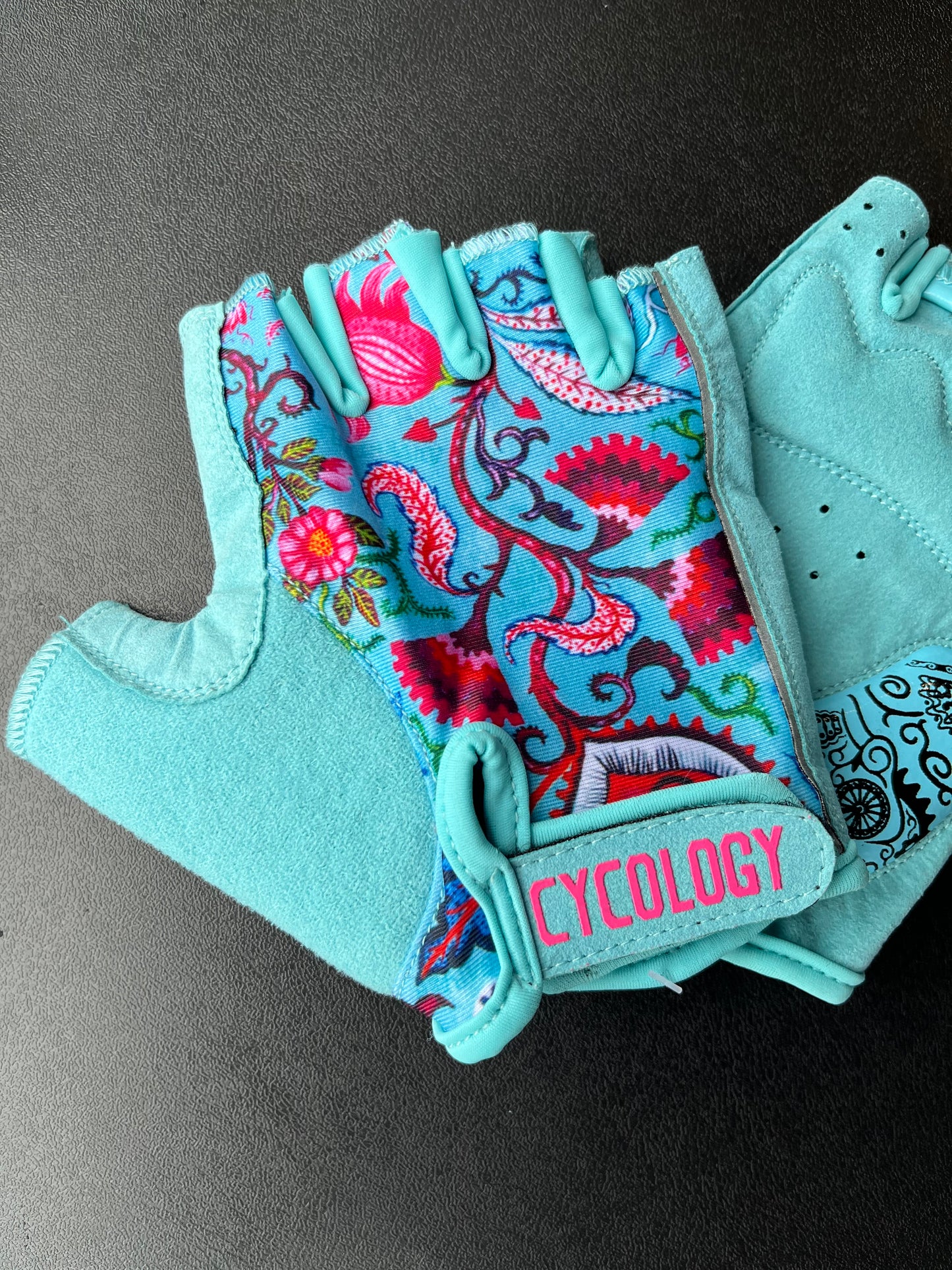 Secret Garden Cycling Glove